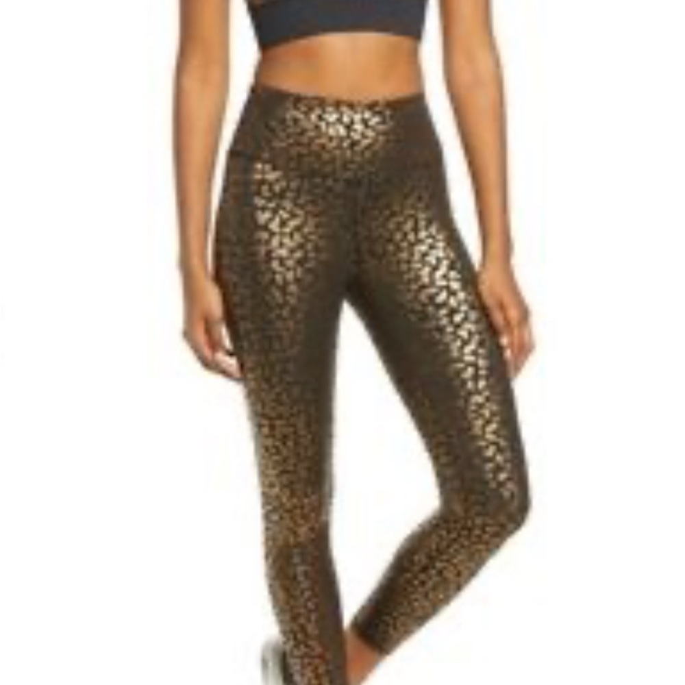 Chic Leopard Print Leggings